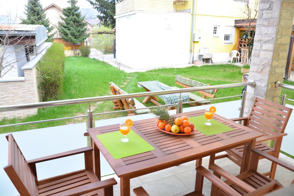 Apartment Mirela Sarajevo Bagian luar foto
