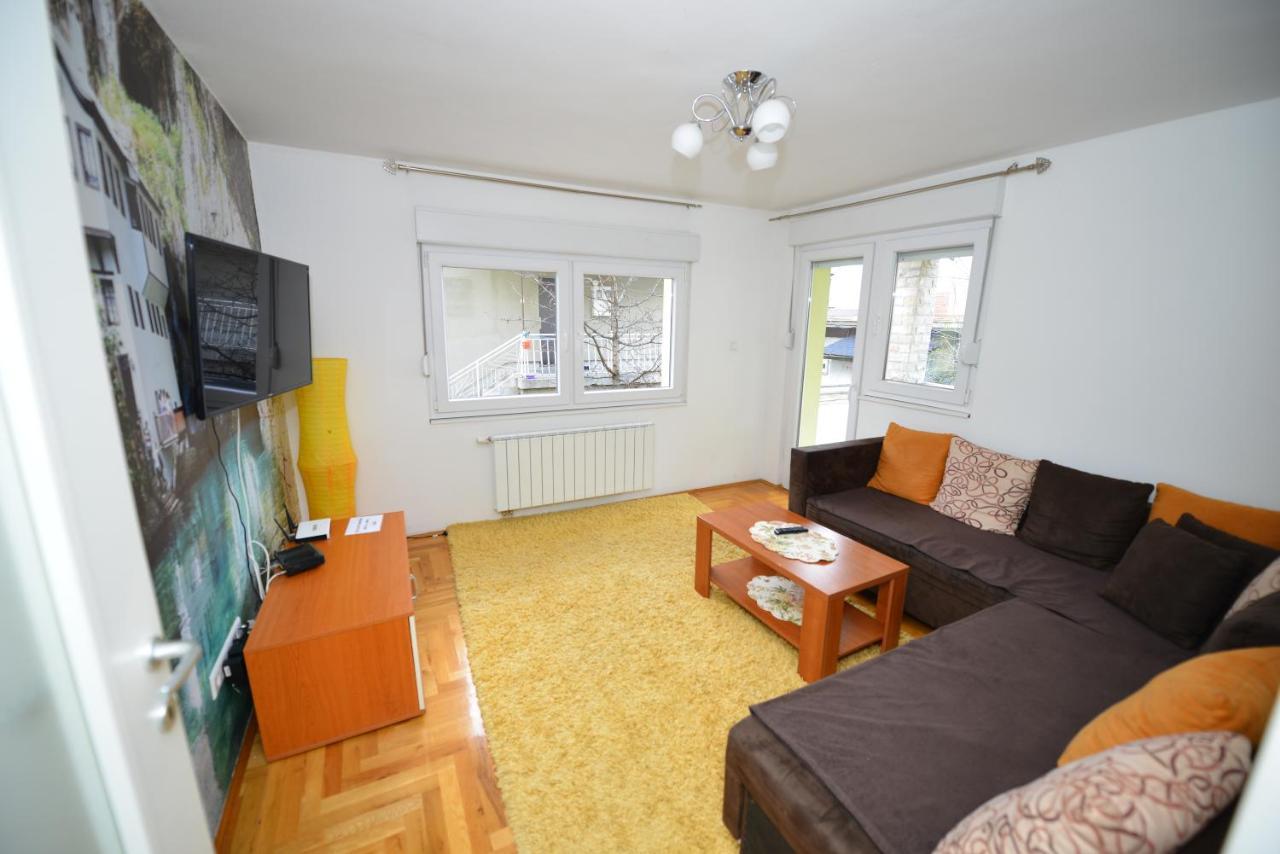 Apartment Mirela Sarajevo Bagian luar foto